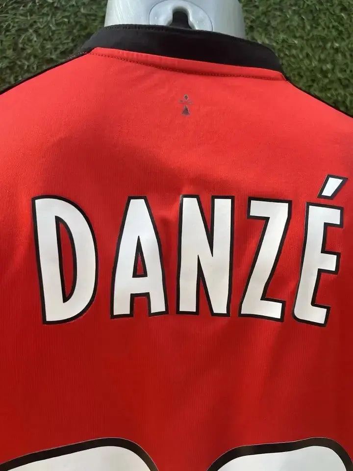Daillot Danzé Stade Rennais - Au Fil Des Légendes puma football sport