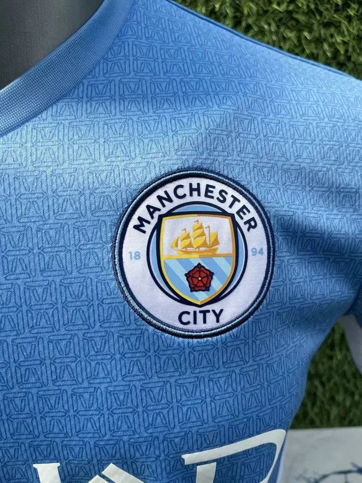 Maillot Alavarez Manchester City - Au Fil Des Légendes puma football shirt