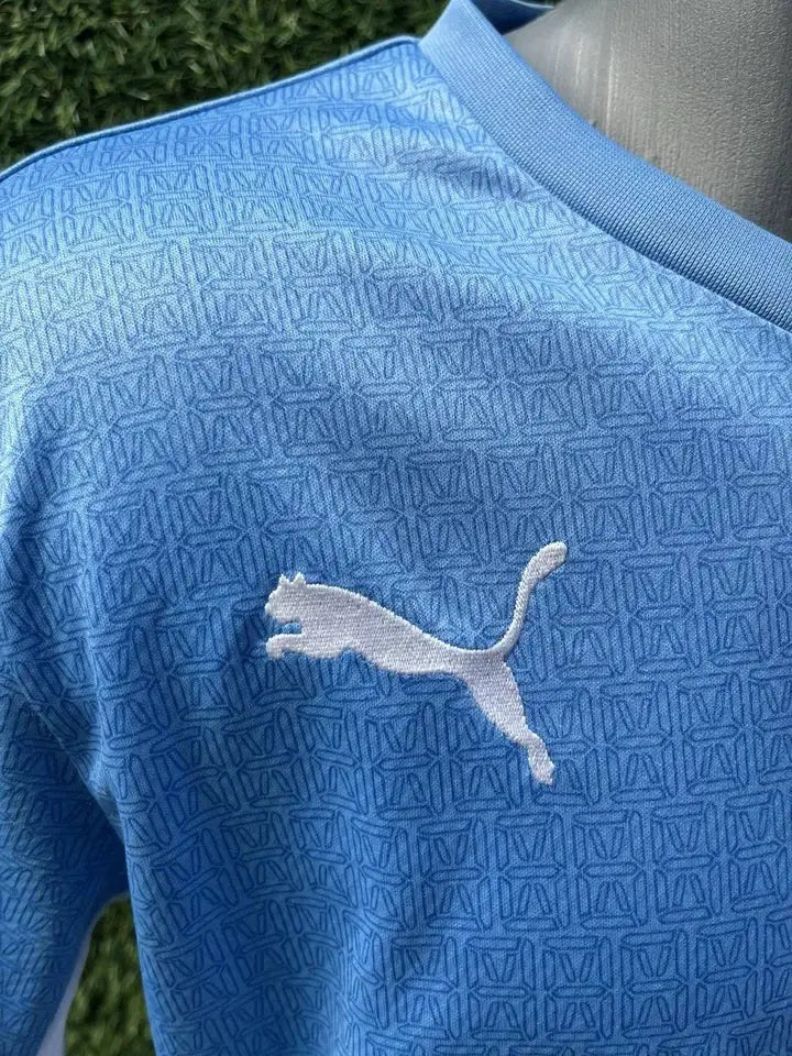 Maillot Alavarez Manchester City - Au Fil Des Légendes puma football shirt