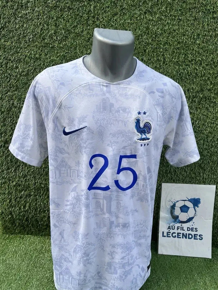 Maillot Camavinga équipe de France - Au Fil Des Légendes nike football real madrid