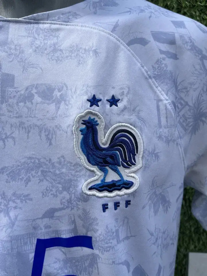 Maillot Camavinga équipe de France - Au Fil Des Légendes nike football real madrid
