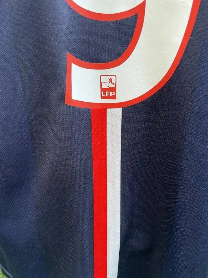 Maillot Cavani PSG - Au Fil Des Légendes nike foot jersey sport paris