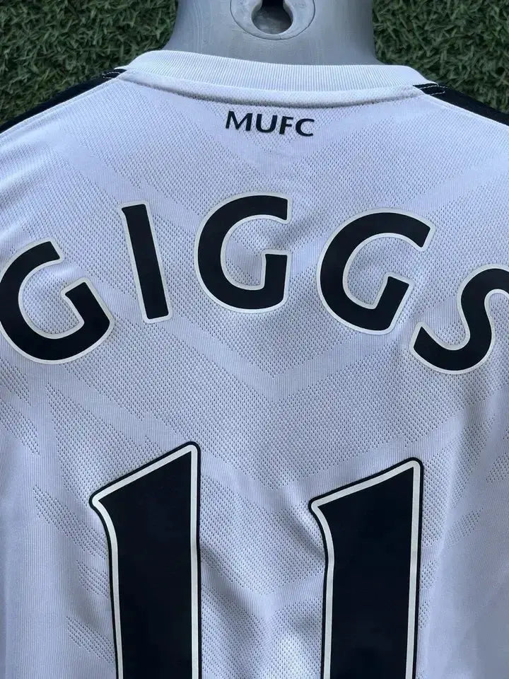 Maillot Giggs Manchester United Au Fil Des Légendes