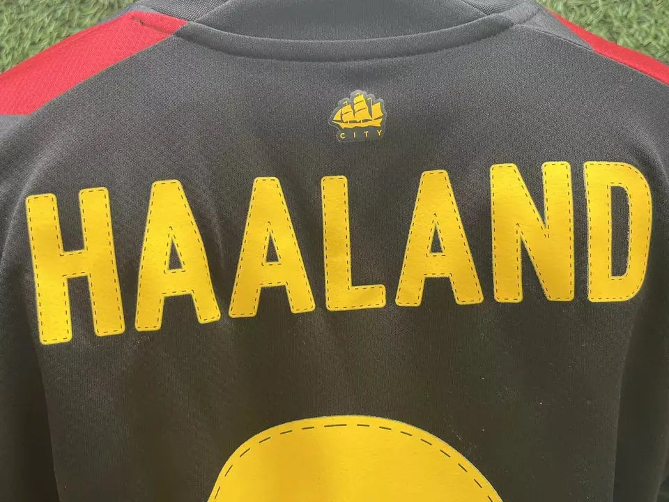 Maillot Haaland Manchester City Au Fil Des Légendes