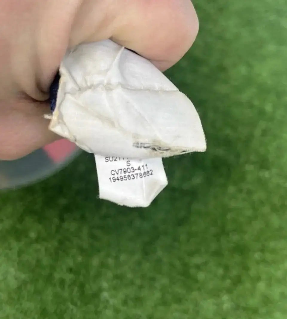 Maillot Hakimi PSG - Au Fil Des Légendes Jordan football shirt authentique