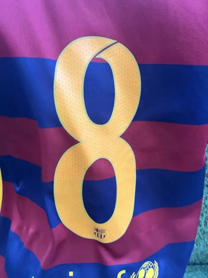 Maillot Iniesta Barcelone - Au Fil Des Légendes nike football shirt