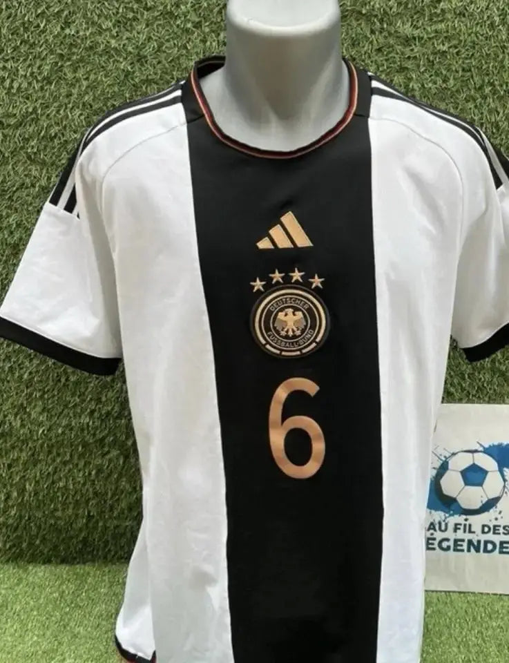 Maillot Kimmich Allemagne - Au Fil Des Légendes adidas football jersey