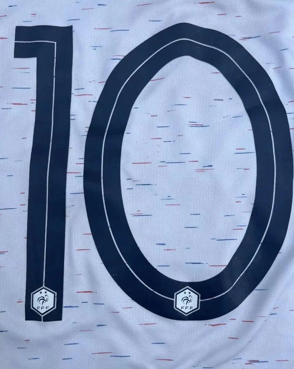 Maillot Mbappé équipe de France Au Fil Des Légendes