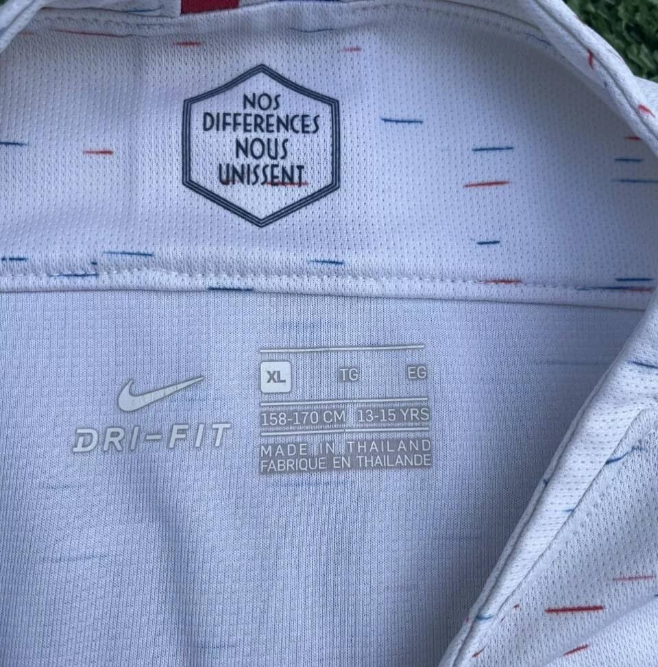 Maillot Mbappé équipe de France Au Fil Des Légendes