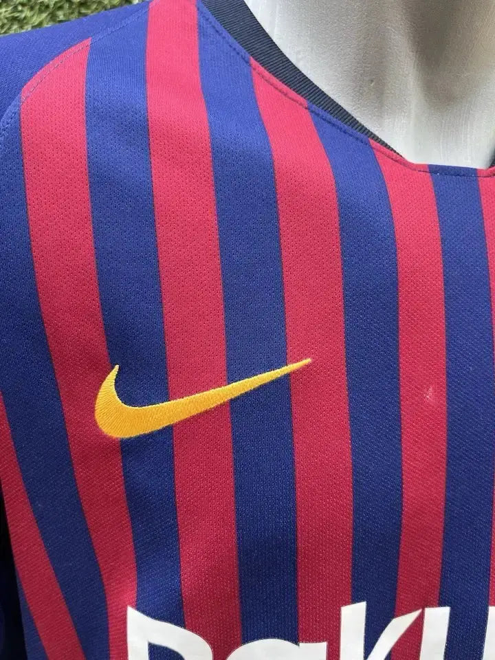 Maillot Messi Barcelone - Au Fil Des Légendes nike football vintage