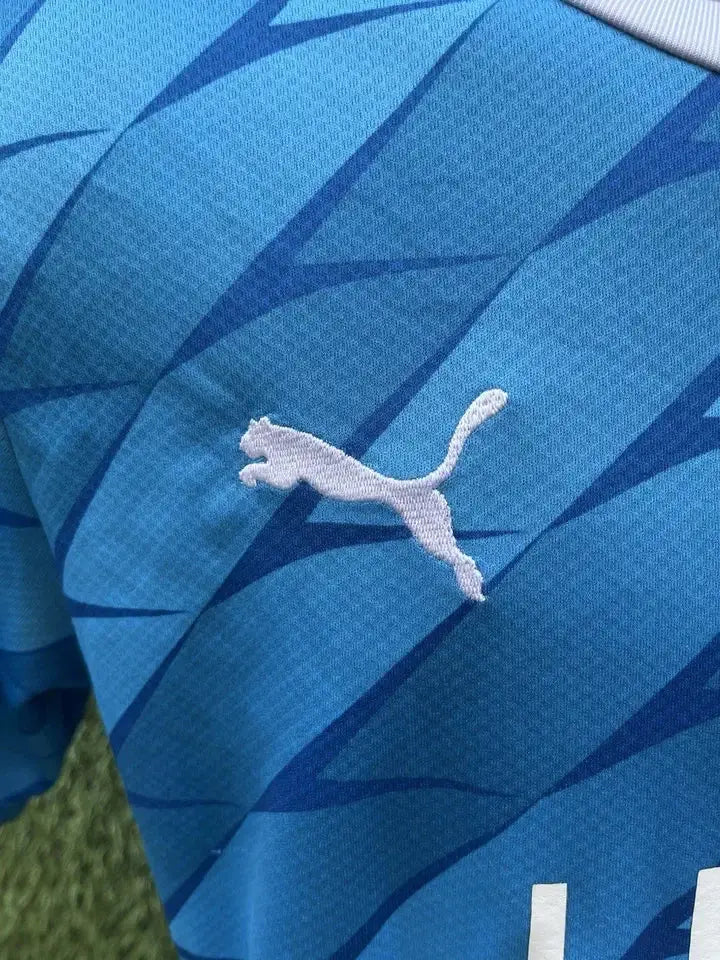 Maillot Olympique de marseille - Au Fil Des Légendes puma football shirt