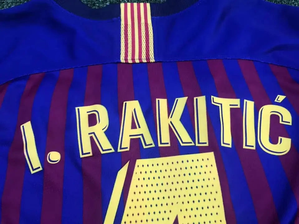 Maillot Rakitic Barcelone Au Fil Des Légendes