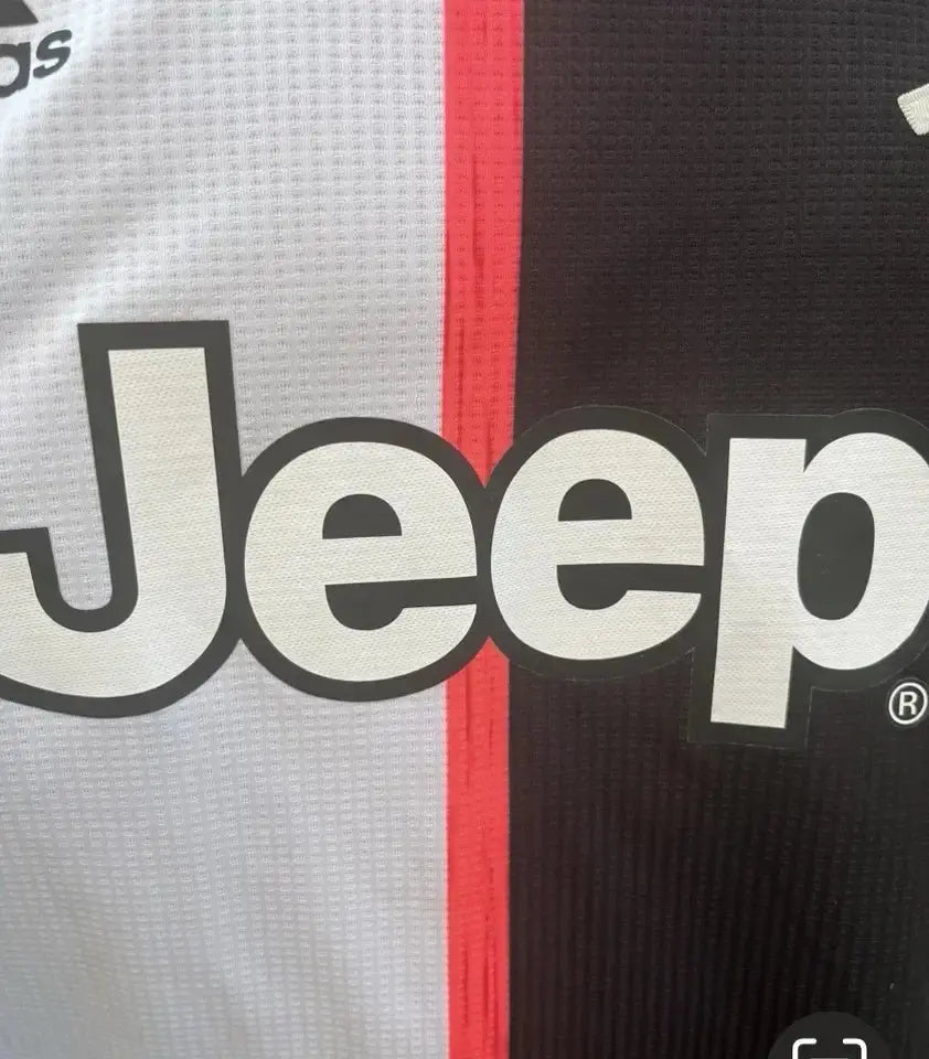 Maillot Ronaldo Juventus Turin Au Fil Des Légendes