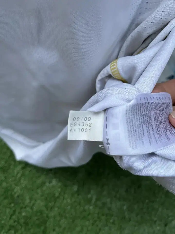 Maillot Ronaldo Real Madrid - Au Fil Des Légendes adidas football shirt cr7