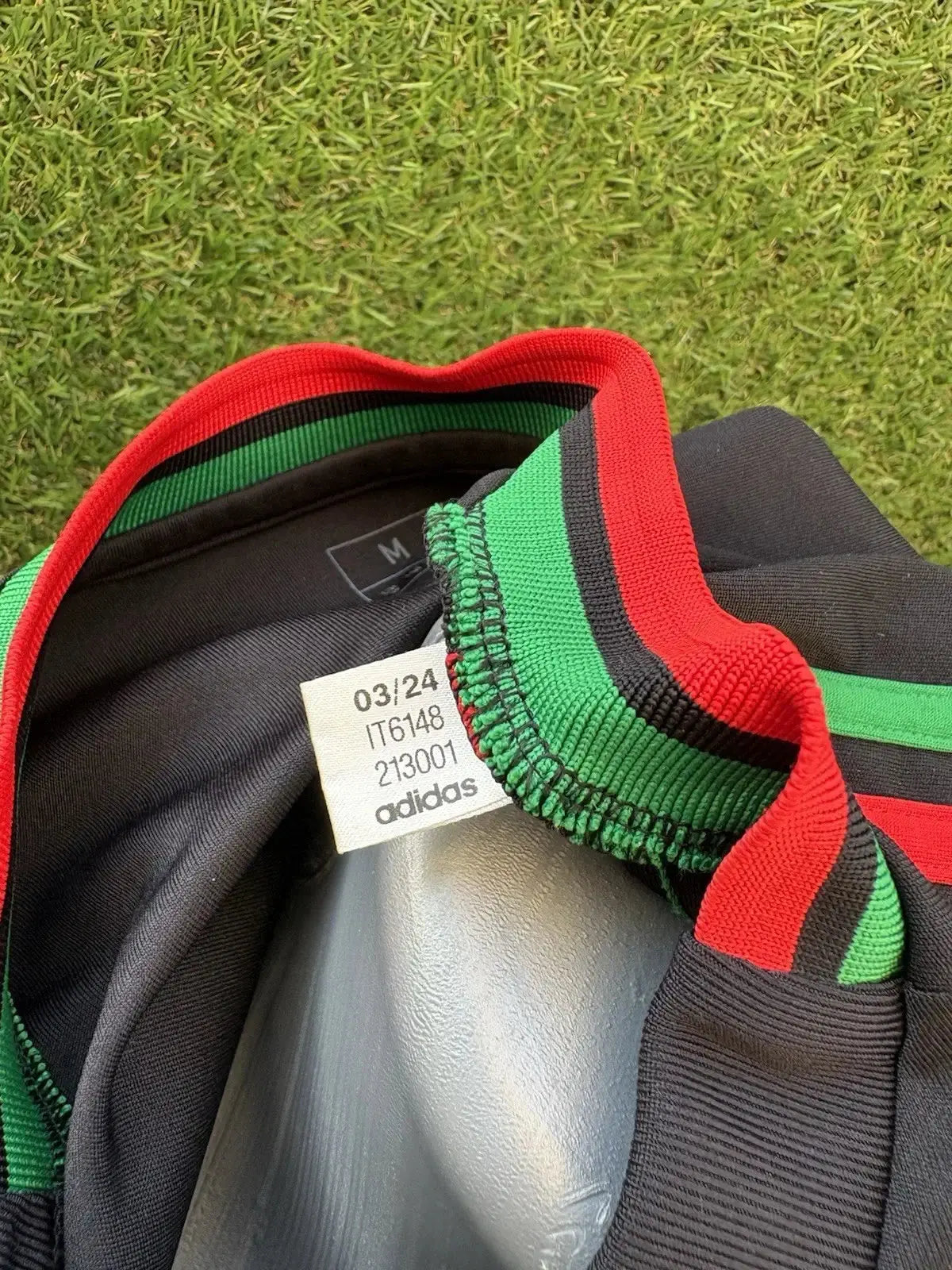 Maillot Saliba Arsenal Au Fil Des Légendes adidas football shirt