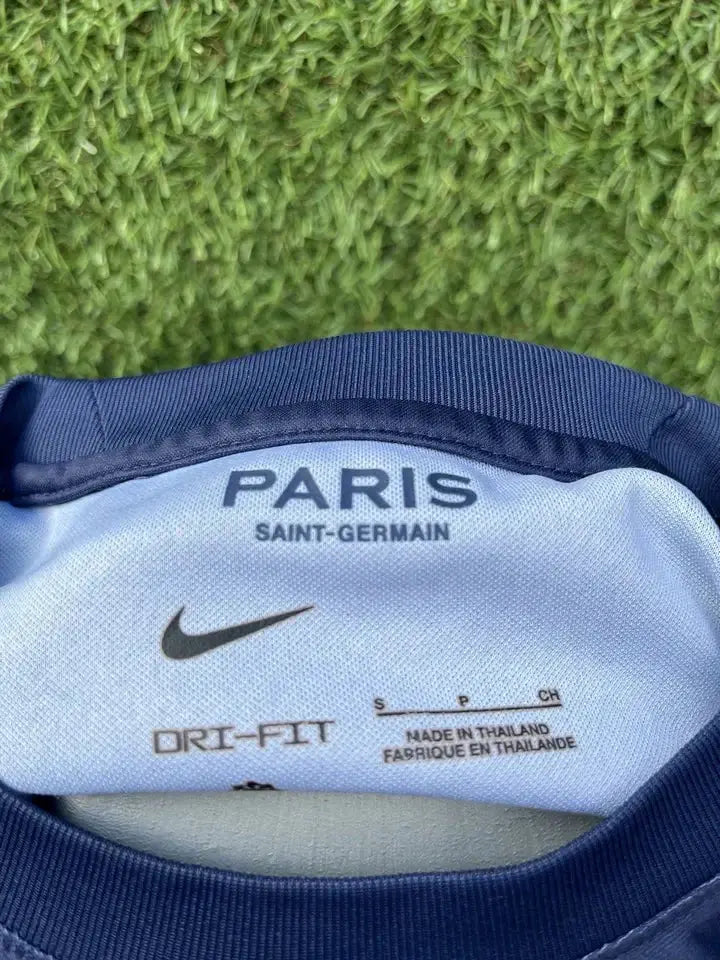 Maillot Sergio Ramos PSG - Au Fil Des Légendes nike football shirt