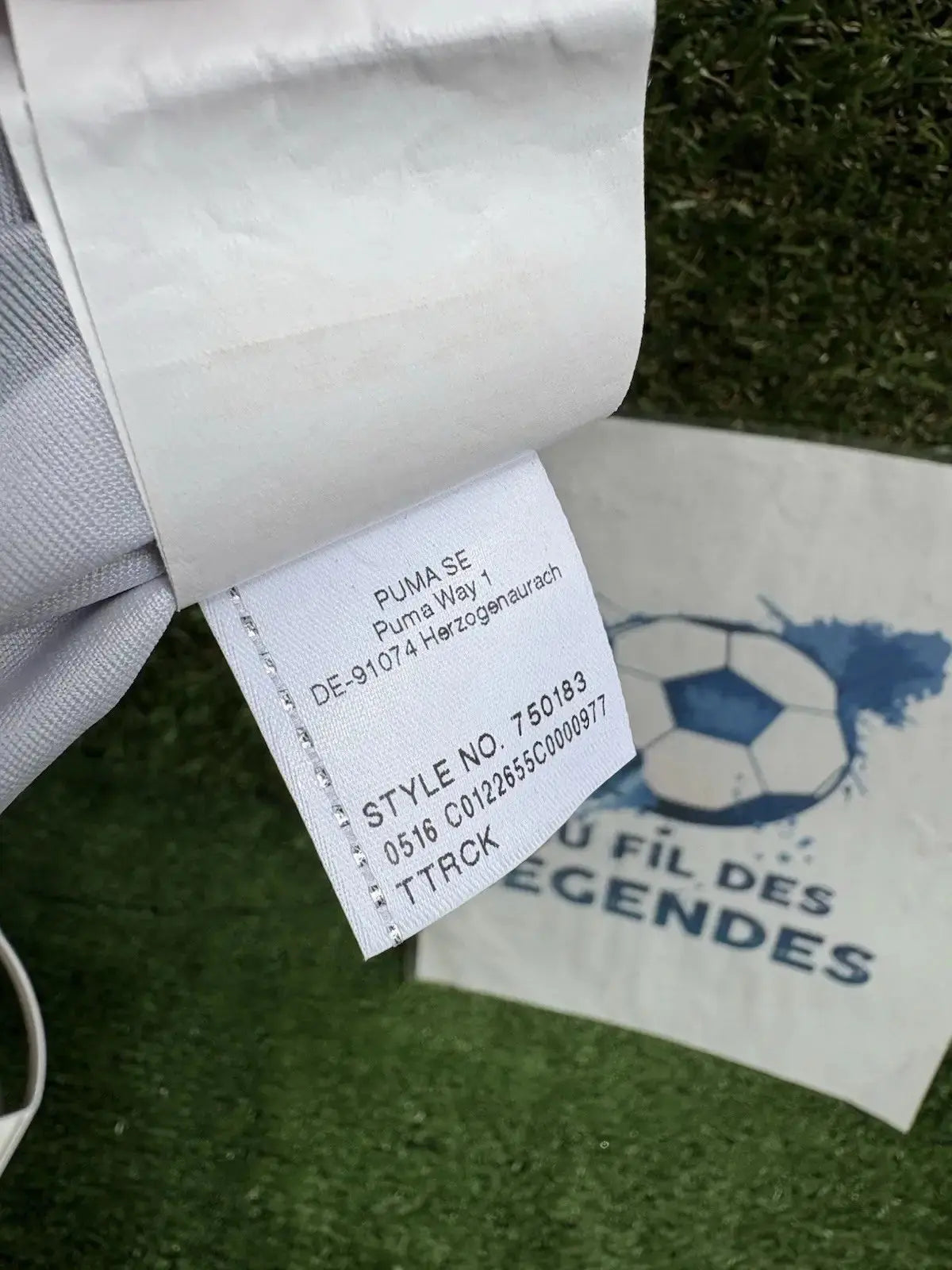 Maillot Stade Rennais Au Fil Des Légendes puma football shirt