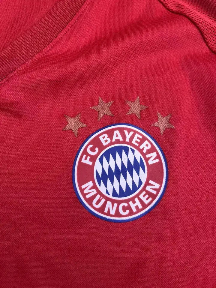 Maillot Training Bayern Munich Au Fil Des Légendes