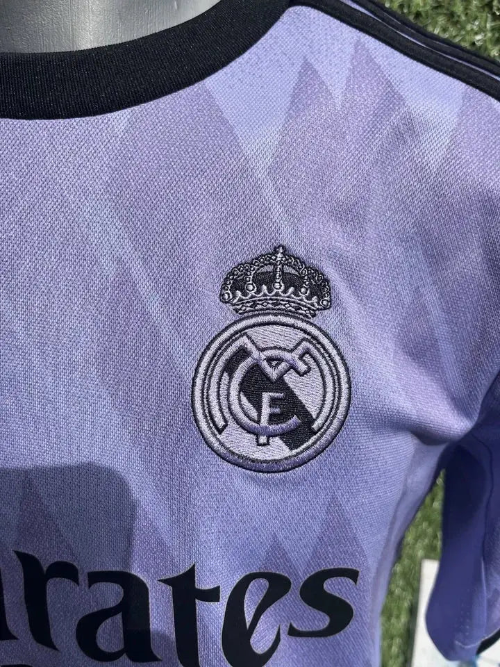 Maillot Vinicius jr Real Madrid - Au Fil Des Légendes adidas jersey football shirt