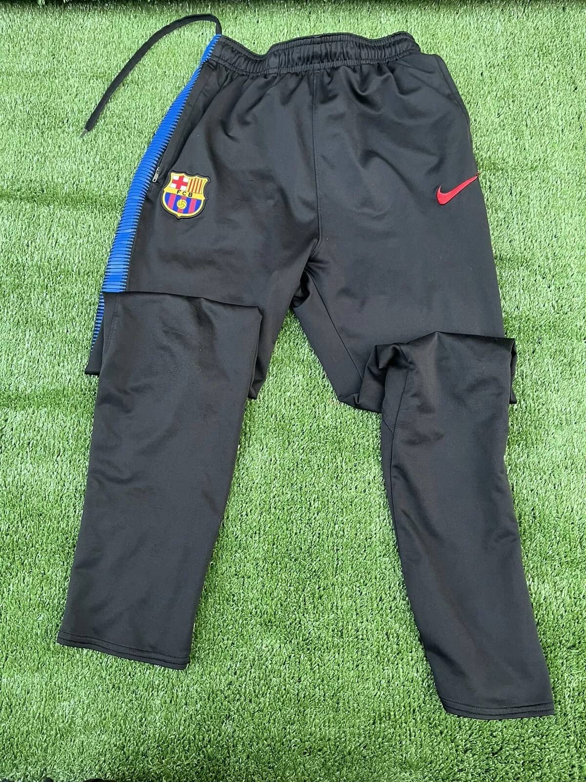 Pantalon Barcelone Au Fil Des Légendes