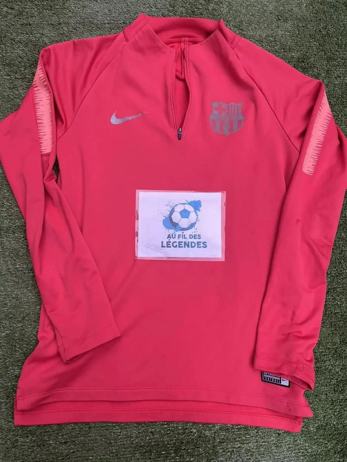 Sweat Barcelone Au Fil Des Légendes