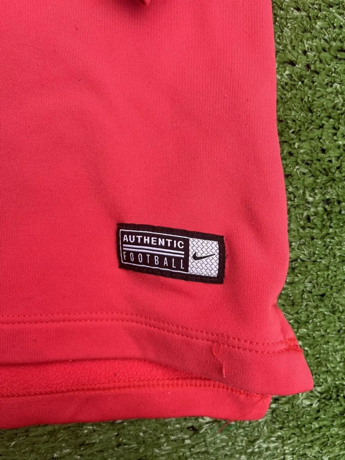 Sweat Barcelone Au Fil Des Légendes