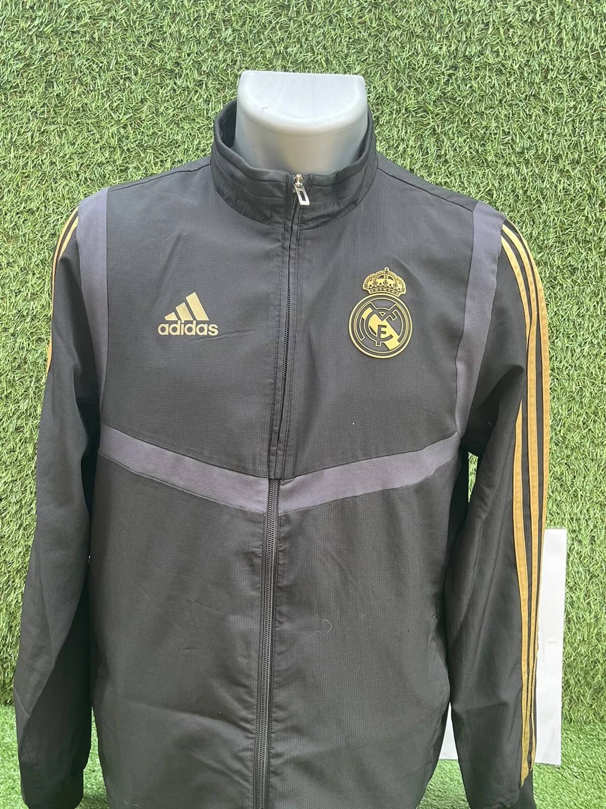 Veste real Madrid Au Fil Des Légendes