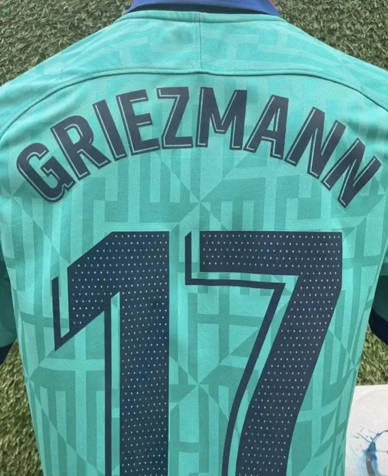 Ensemble Griezmann Barcelone - Au Fil Des Légendes nike vintage football shirt authentique