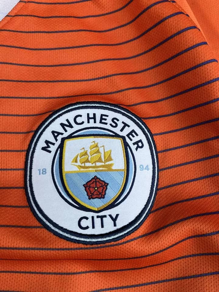 Maillot Aguero Manchester City Au Fil Des Légendes