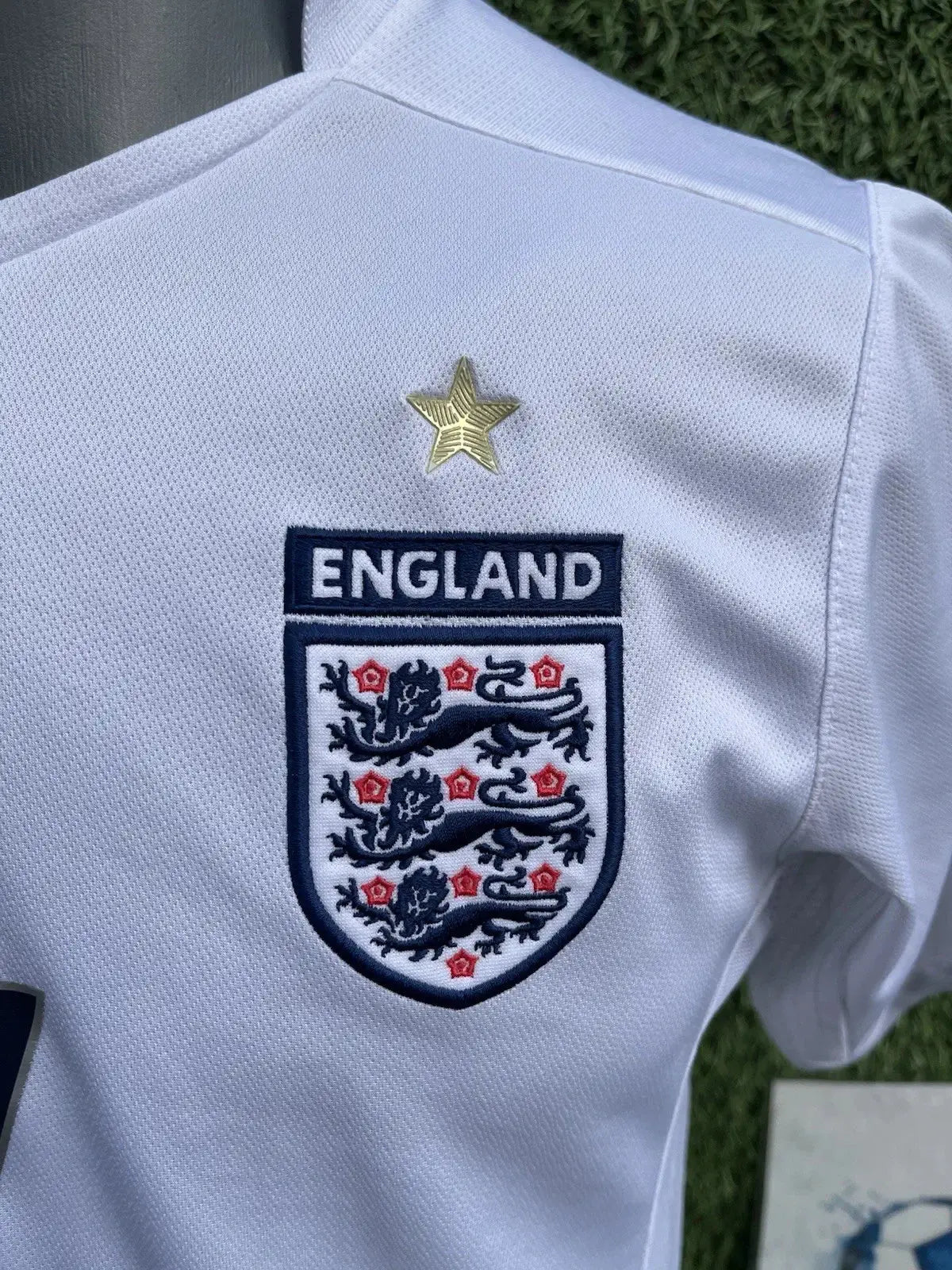 Maillot Beckham Angleterre - Au Fil Des Légendes vintage football shirt umbro authentique