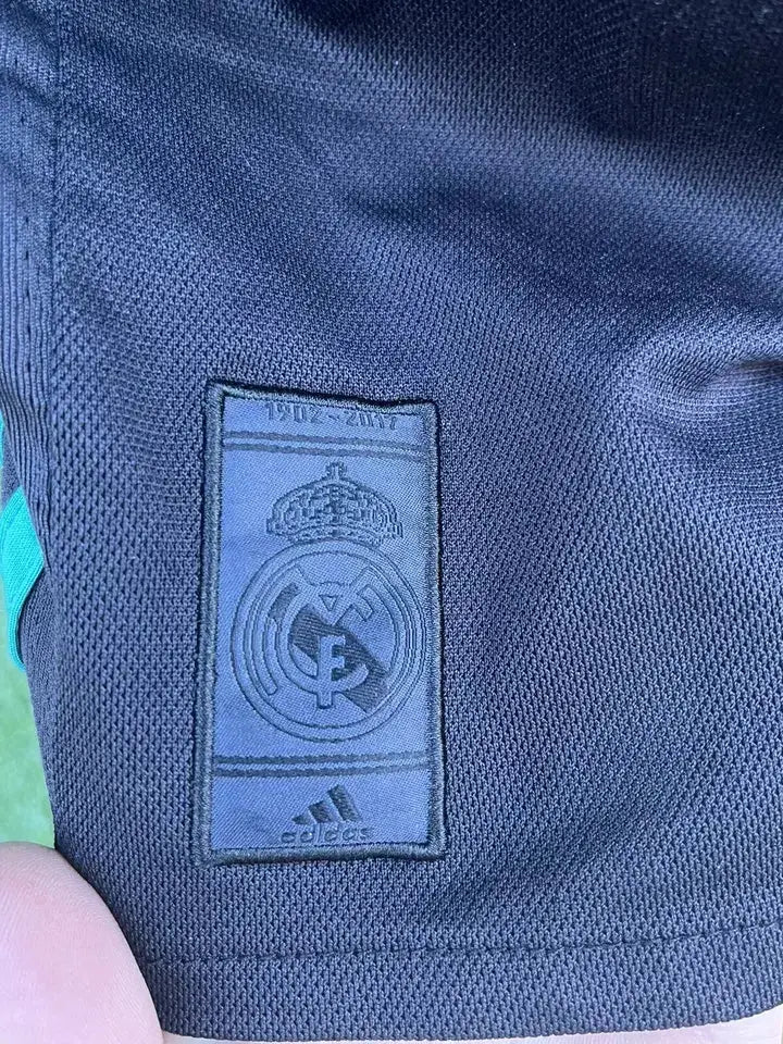 Maillot Benzema Real Madrid Au Fil Des Légendes