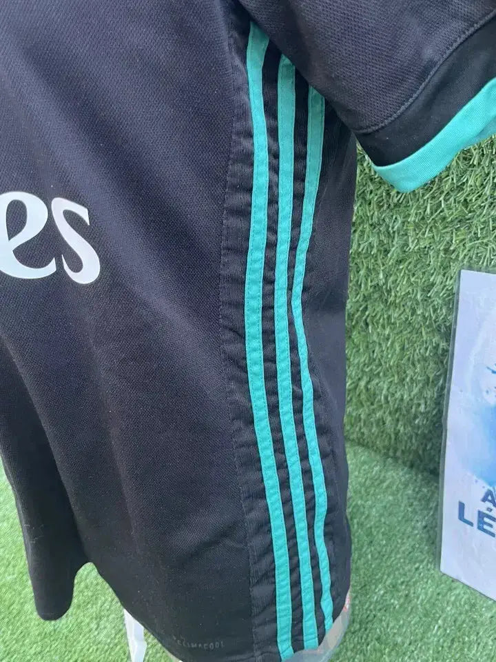 Maillot Benzema Real Madrid Au Fil Des Légendes