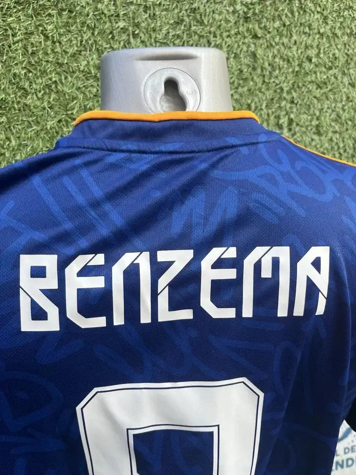 Maillot Benzema Real Madrid - Au Fil Des Légendes adidas football shirt