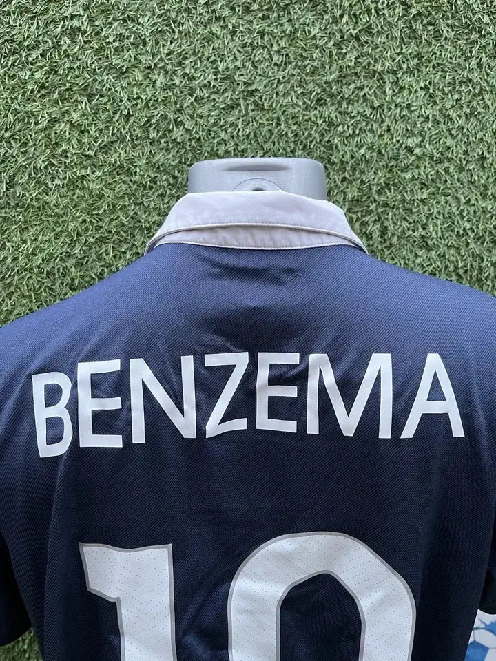 Maillot Benzema équipe de France - Au Fil Des Légendes vintage nike football shirt
