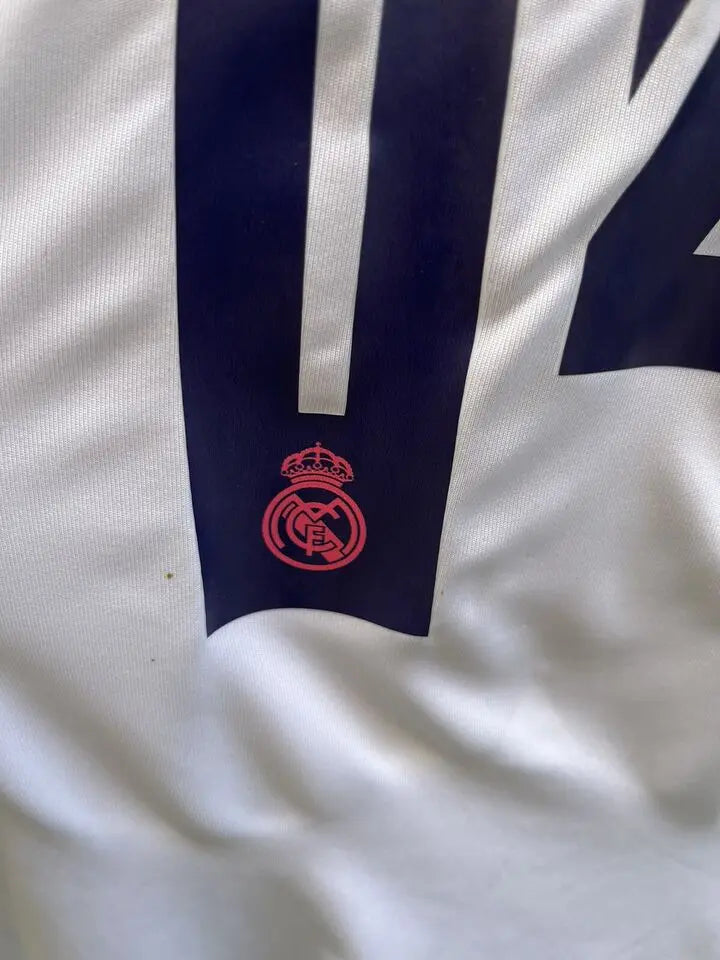 Maillot Casemiro Réal Madrid Au Fil Des Légendes