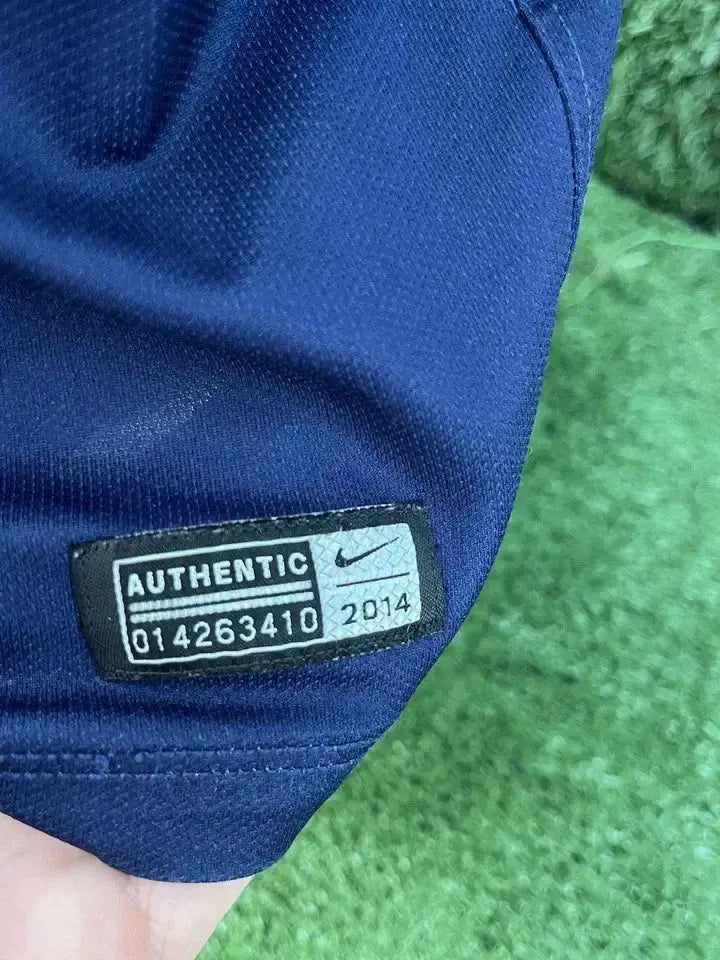 Maillot Cavani PSG - Au Fil Des Légendes nike foot jersey sport paris