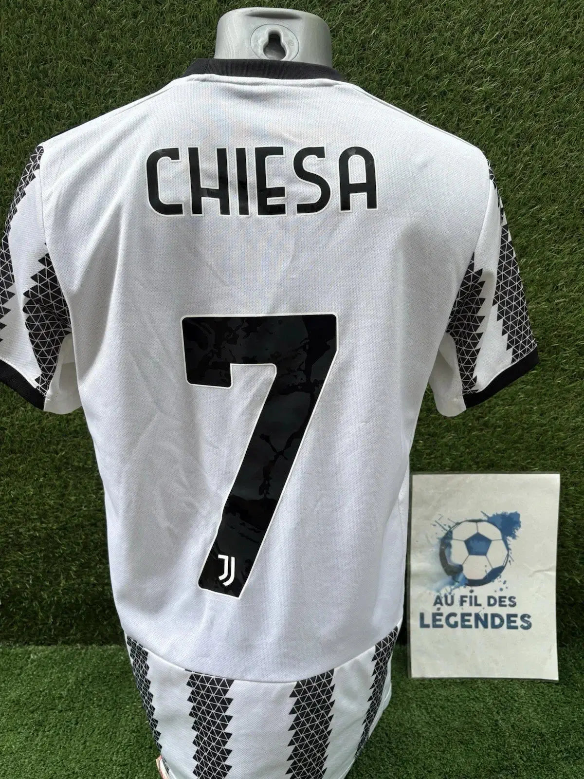 Maillot Chiesa Juventus Turin Au Fil Des Légendes adidas football shirt