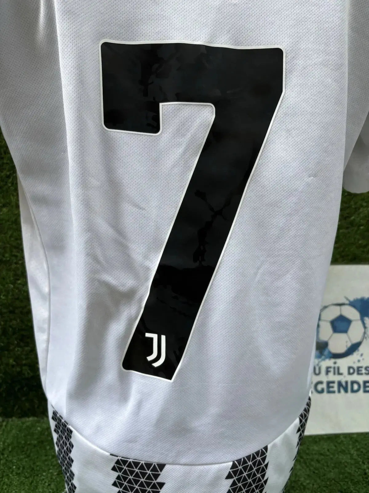 Maillot Chiesa Juventus Turin Au Fil Des Légendes adidas football shirt