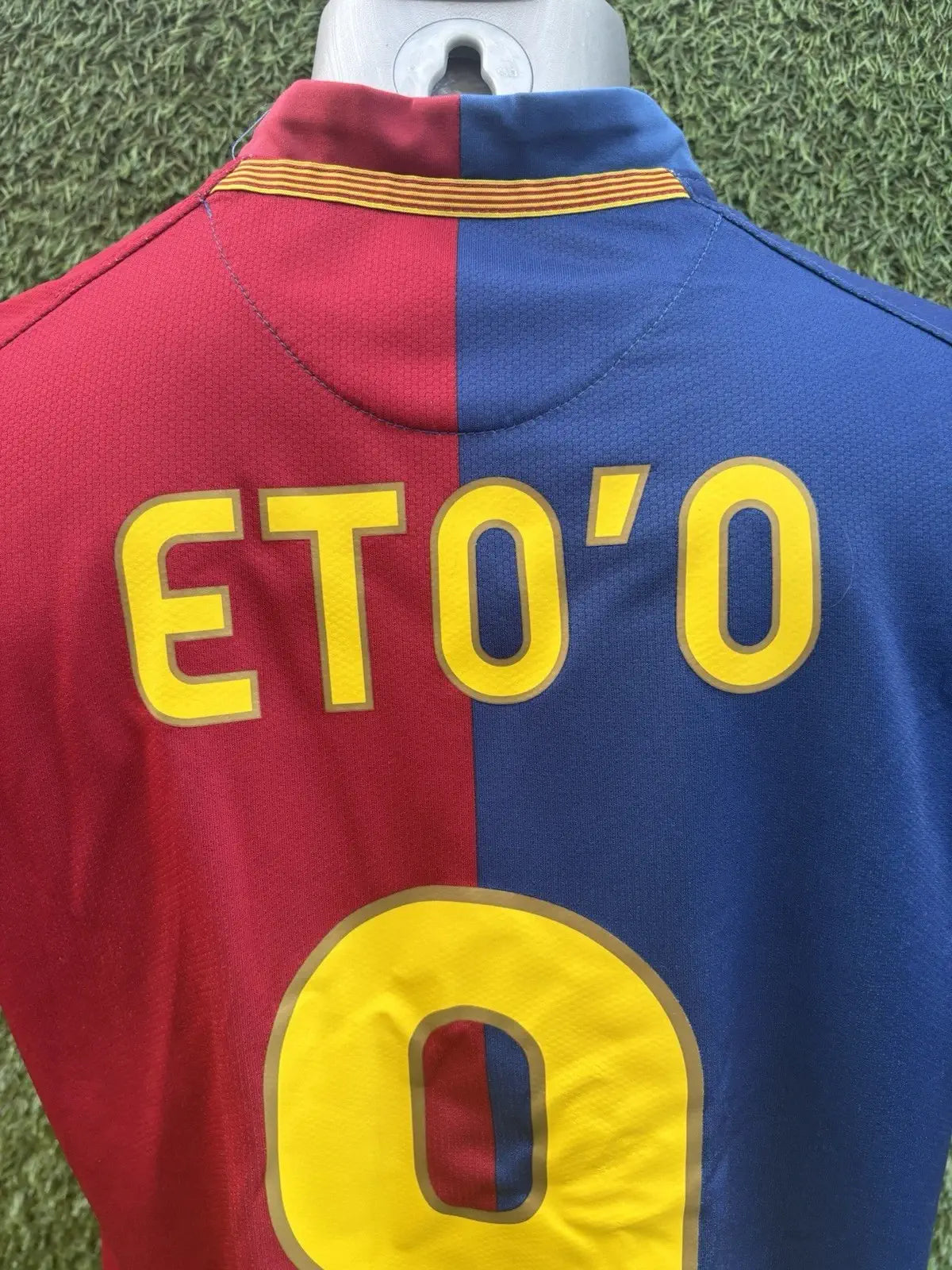 Maillot Eto'o FC Barcelone - home 2008 - Taille XS Au Fil Des Légendes
