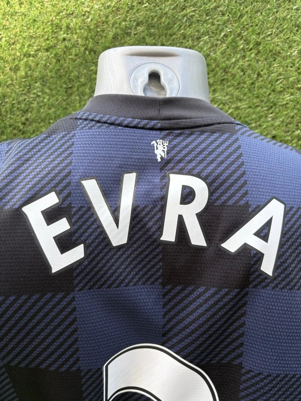 Maillot Evra Manchester United Au Fil Des Légendes nike football shirt vintage