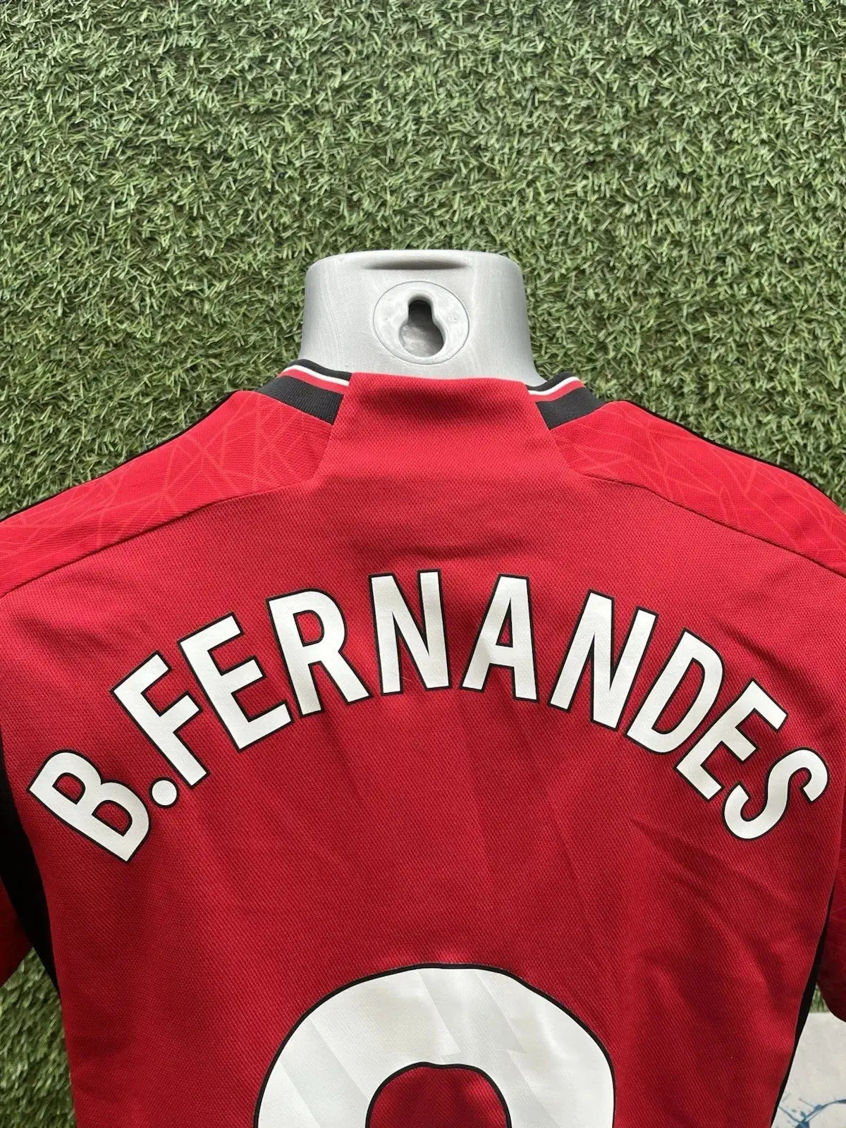 Maillot Fernandes Manchester United - Au Fil Des Légendes adidas football shirt