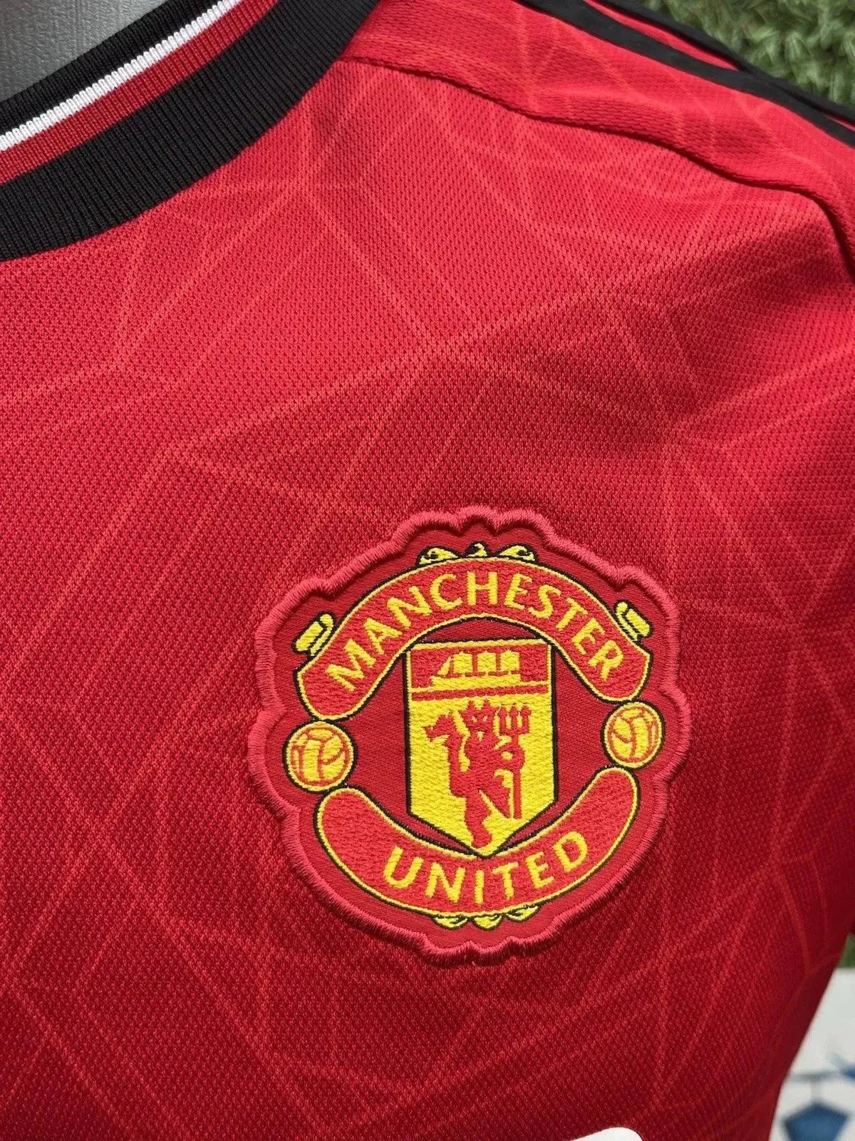 Maillot Fernandes Manchester United - Au Fil Des Légendes adidas football shirt