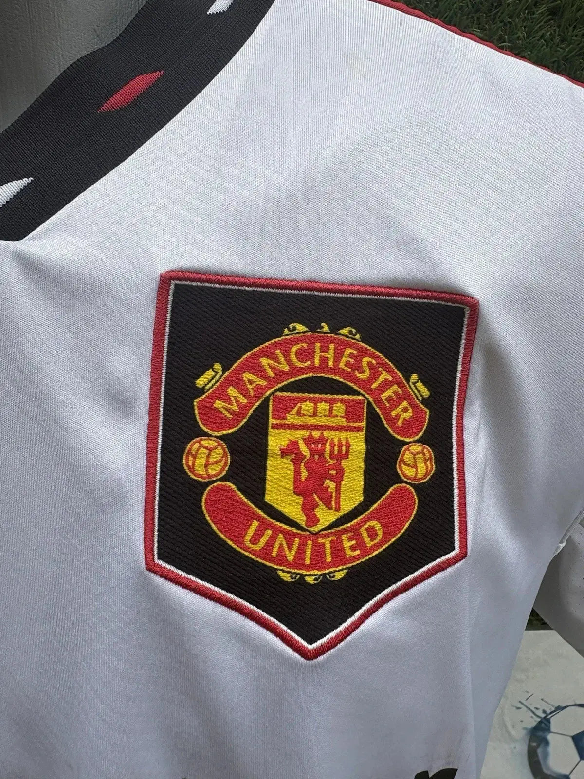 Maillot Fernandes Manchester United Au Fil Des Légendes adidas football shirt