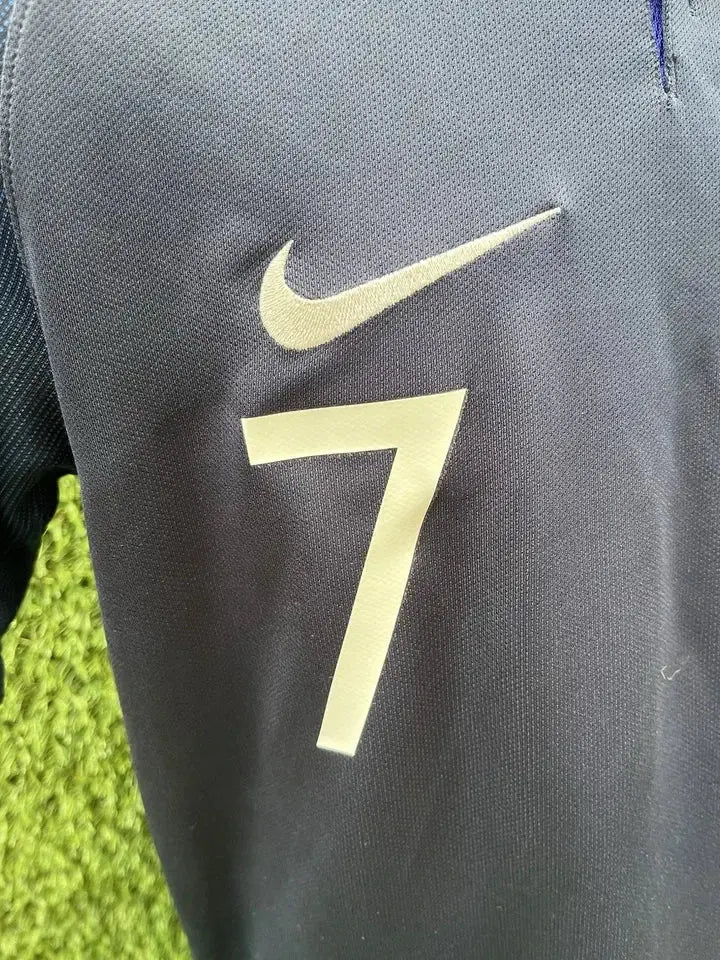Maillot Griezmann équipe de France - Au Fil Des Légendes nike football shirt fff