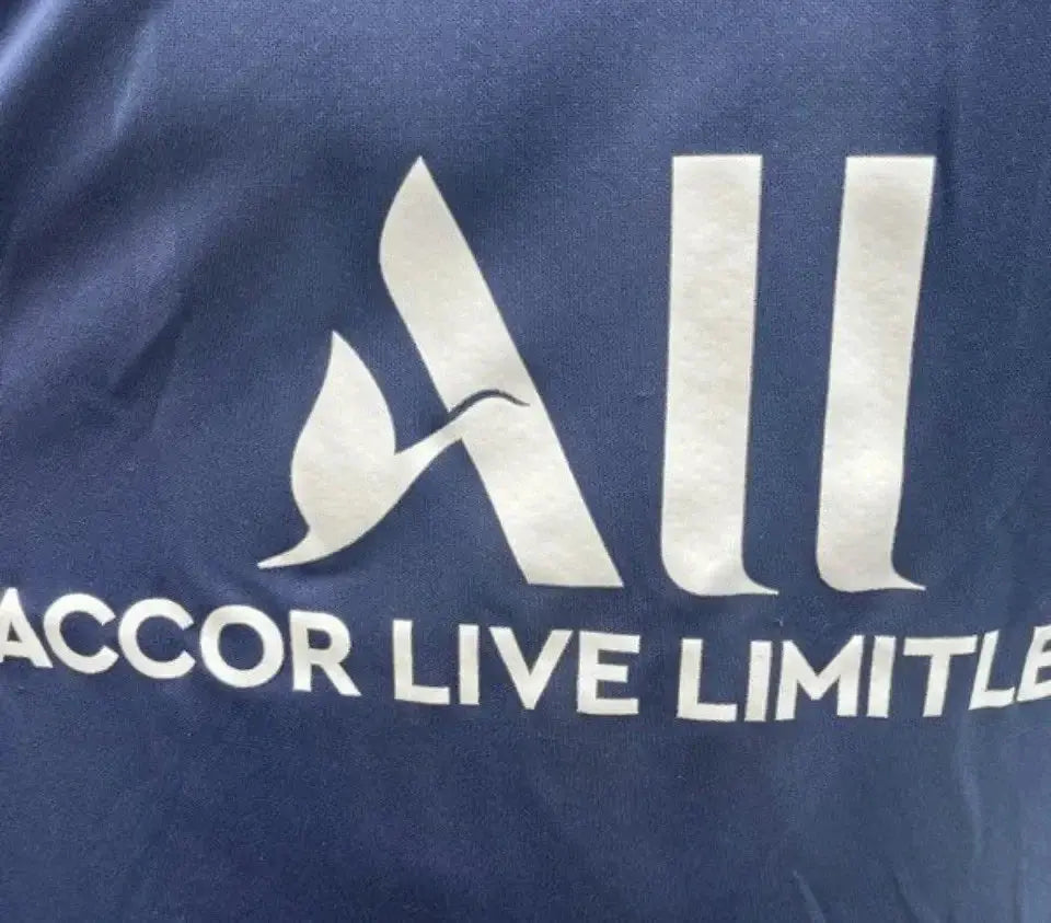 Maillot Hakimi PSG - Au Fil Des Légendes Jordan football shirt authentique