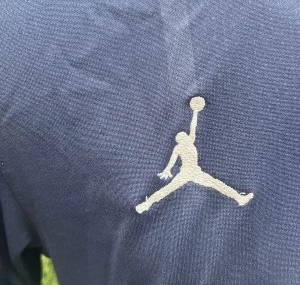 Maillot Hakimi PSG - Au Fil Des Légendes Jordan football shirt authentique