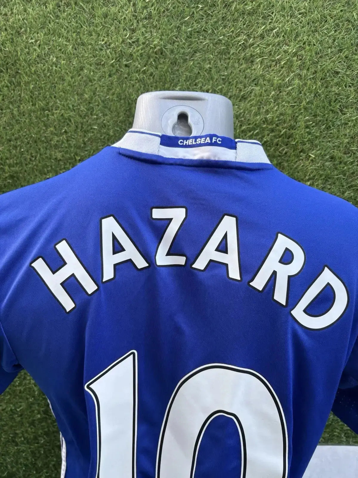 Maillot Hazard Chelsea - Au Fil Des Légendes adidas football shirt vintage