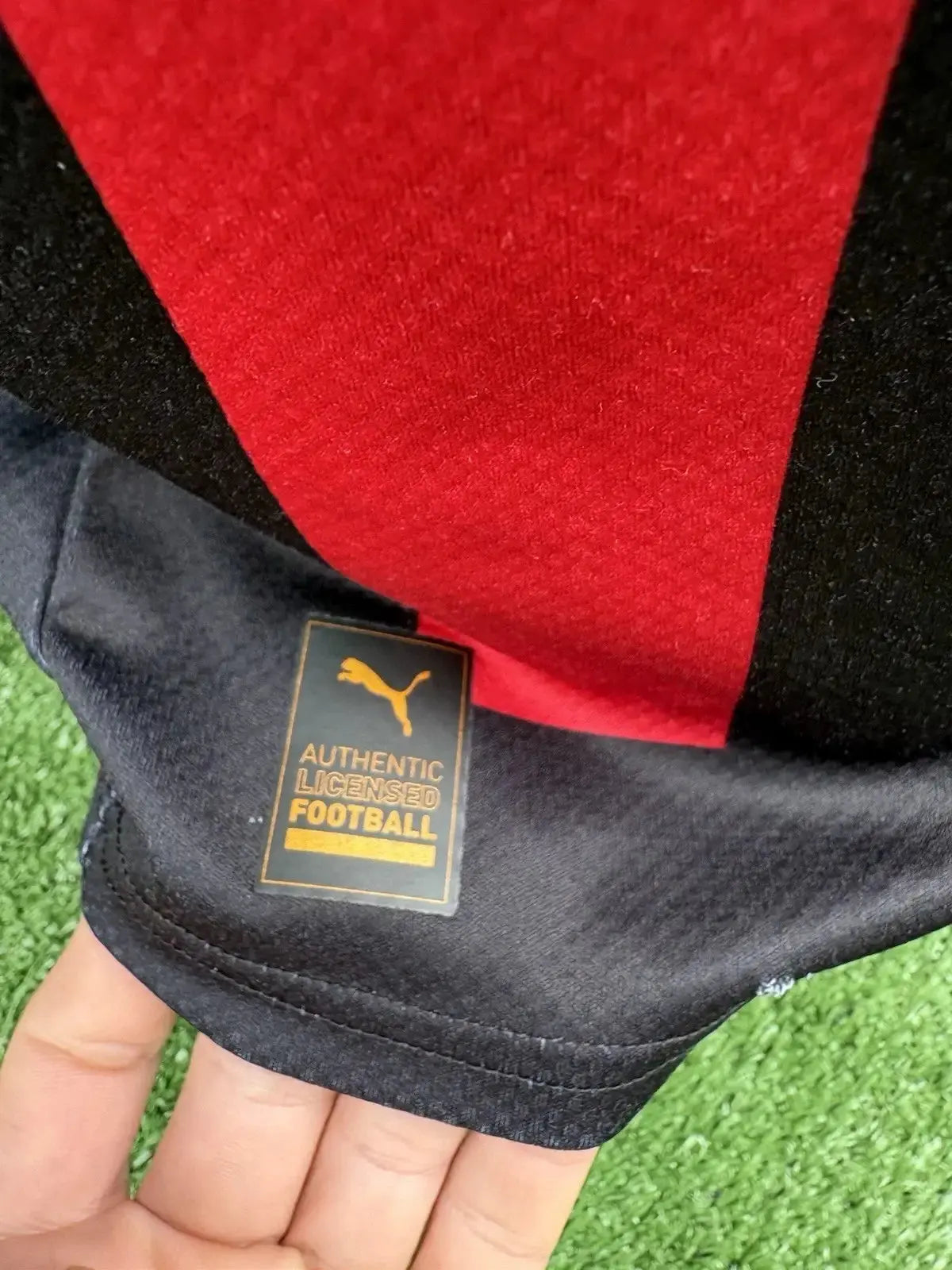 Maillot Ibrahimovic Milan AC - Au Fil Des Légendes puma football shirt 