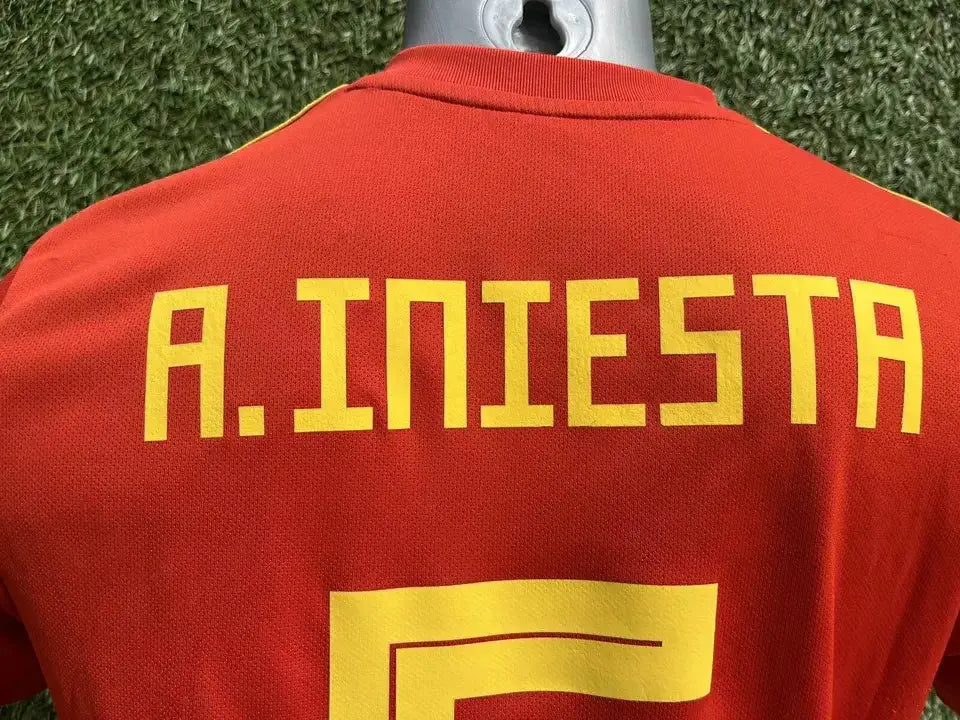 Maillot Iniesta Espagne Au Fil Des Légendes