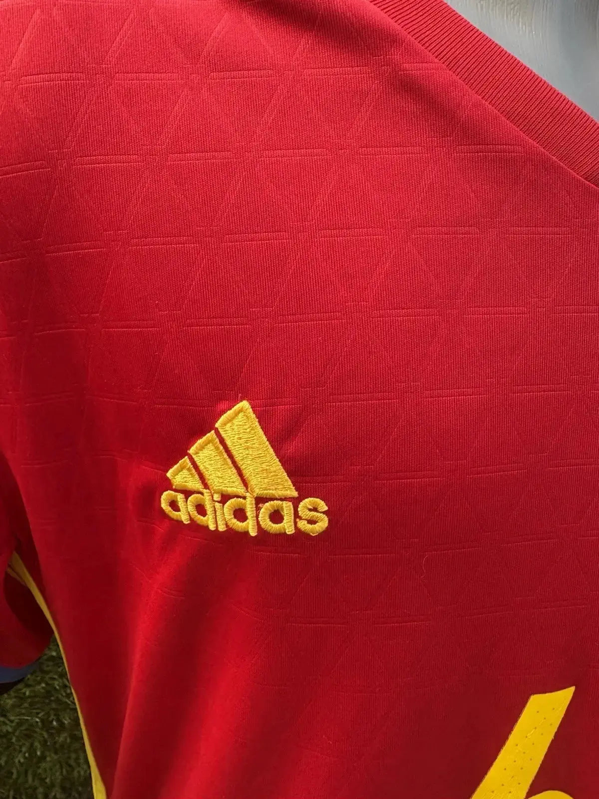 Maillot Iniesta Espagne Au Fil Des Légendes adidas football shirt vintage